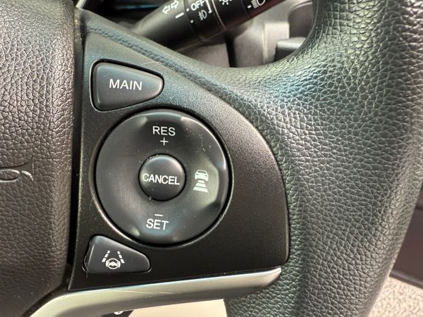 2018 Honda Jazz/Fit 1.5 Hybrid,Auto ,Low Miles 50K 359691725