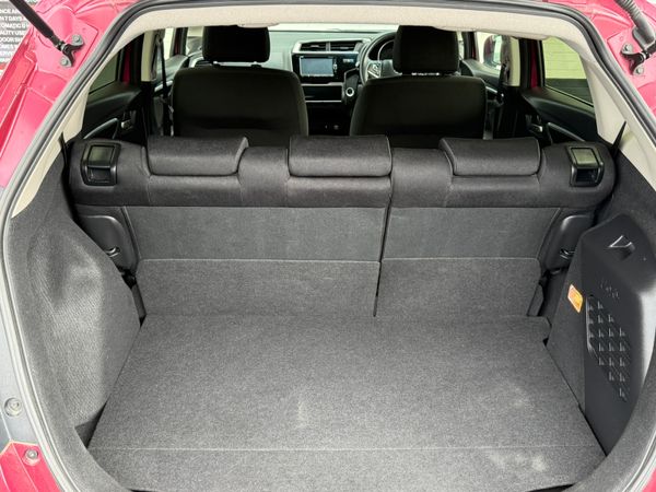 2018 Honda Jazz/Fit 1.5 Hybrid,Auto ,Low Miles 50K 359691740
