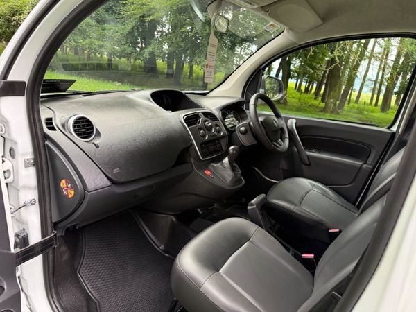 Renault Kangoo 2019 Low KM 359717153