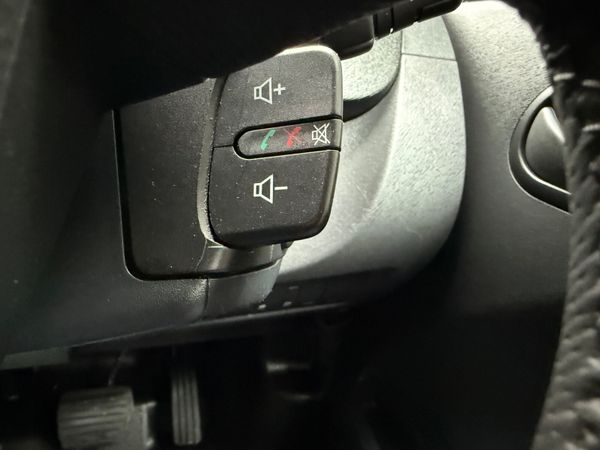Renault Kangoo 2019 Low KM 359717181