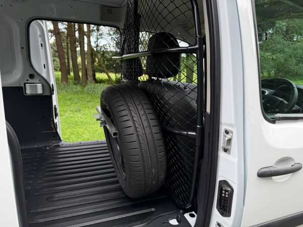 Renault Kangoo 2019 Low KM 359717198