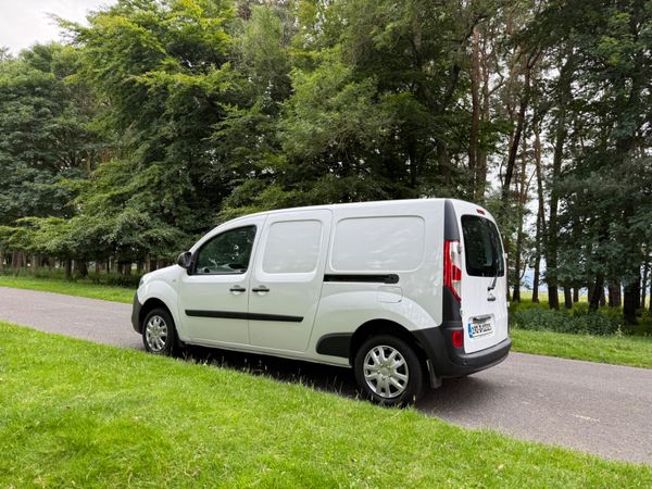 Renault Kangoo 2019 Low KM 359717190