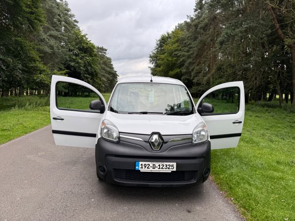 Renault Kangoo 2019 Low KM 359717192