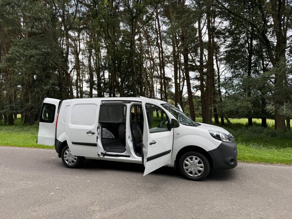 Renault Kangoo 2019 Low KM 359717202