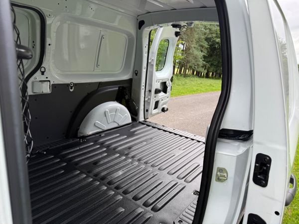 Renault Kangoo 2019 Low KM 359717203