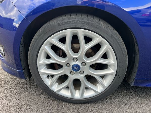 2015 Ford Focus Zetec S 1.5 TDCI 359717758