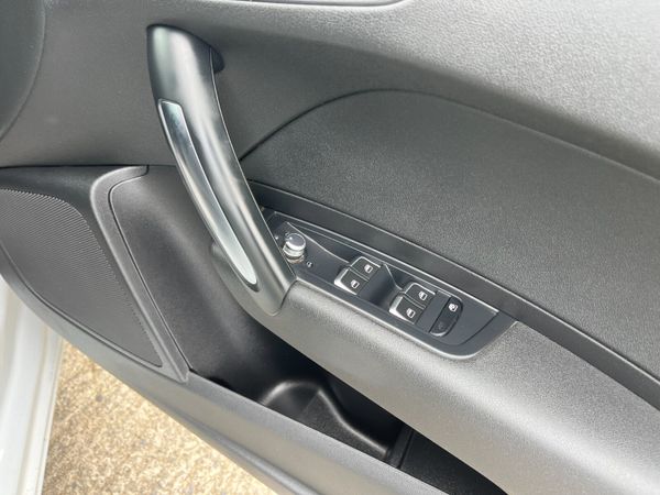 AUDI A1 2016, 1.0 5DR AUTO LOW KMS 359725703