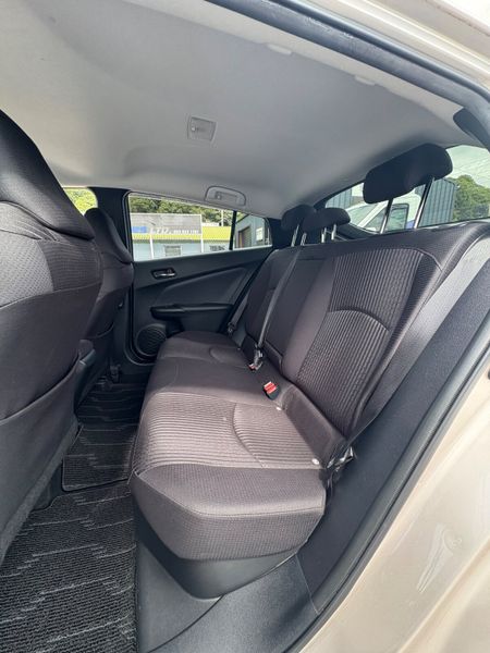 Toyota Prius 1.8 Hybrid 2018 359730739