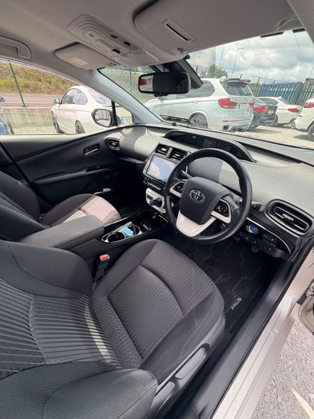Toyota Prius 1.8 Hybrid 2018 359730730