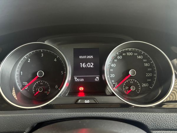 Volkswagen Golf Highline 1.6 TDi NCT 07/27 359746471