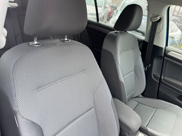 VOLKSWAGEN GOLF 2014, 1.2 TSI 5DR AUTO LOW KMS 359748376