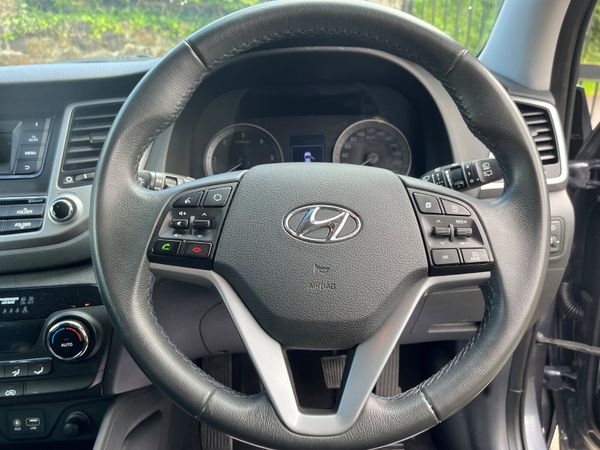 Hyundai Tucson 1.7 Comfort Plus 359748890