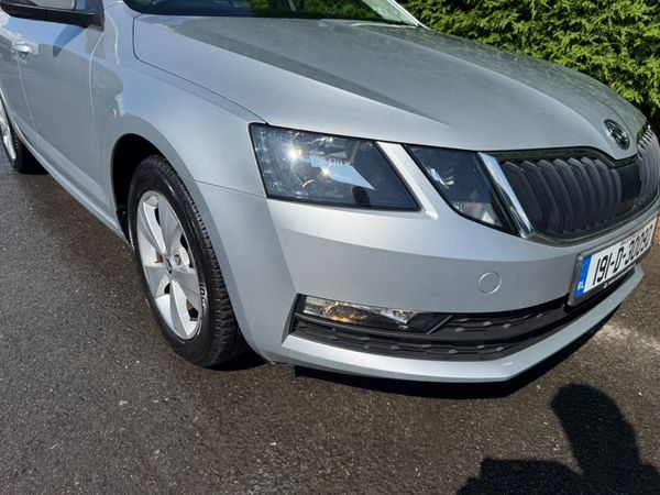 Skoda Octavia 2019 DSG 1.0 Tsi 115-BHP  AUTO 359748995