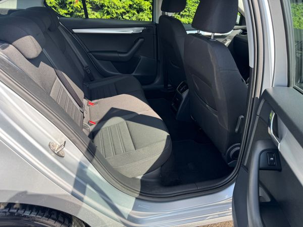 Skoda Octavia 2019 DSG 1.0 Tsi 115-BHP  AUTO 359749000