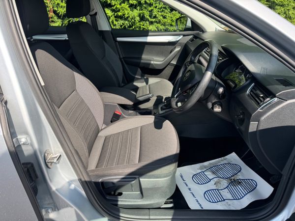 Skoda Octavia 2019 DSG 1.0 Tsi 115-BHP  AUTO 359749015
