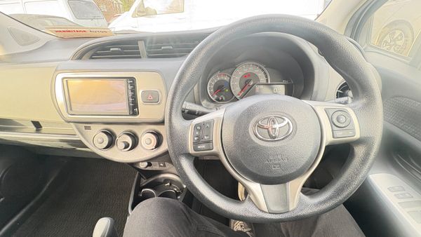 Toyota Vitz 1.3 Petrol Auto 2016 359742741