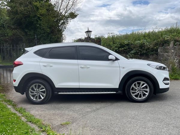 Hyundai Tucson 1.7 D Comfort 359743021