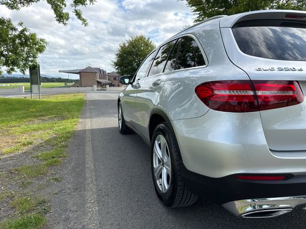 Mercedes-Benz GLC 2018 Perm+ 4 MATIC 359756349