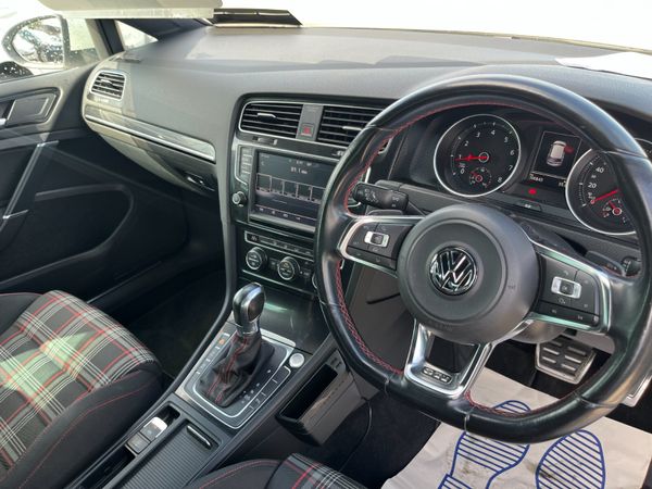VOLKSWAGEN GOLF 2015, GTI 2.0 TFSI DSG LOW KMS 359750262