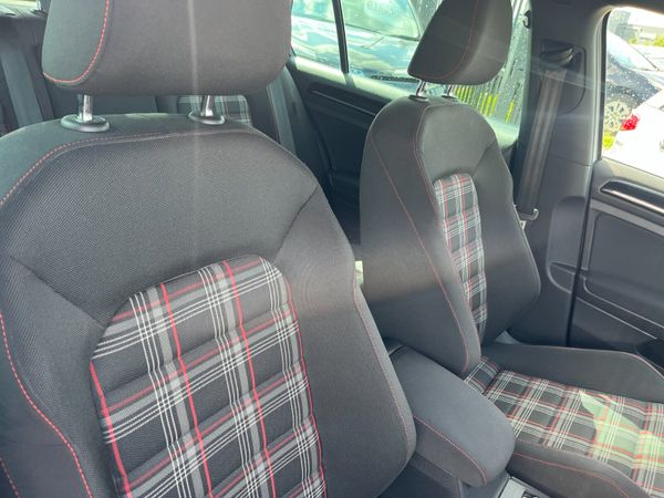 VOLKSWAGEN GOLF 2015, GTI 2.0 TFSI DSG LOW KMS 359750263