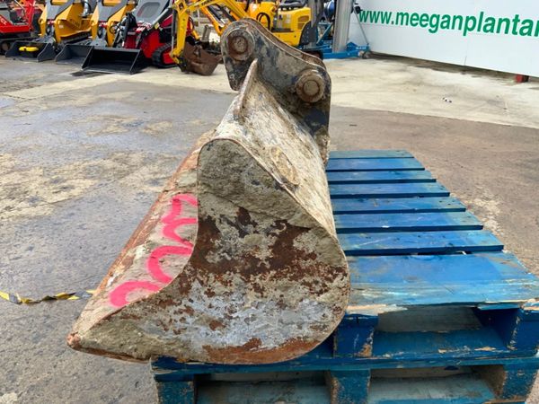 60" STRICKLAND GRADING BUCKET..45mm PINS...2008. 359753094