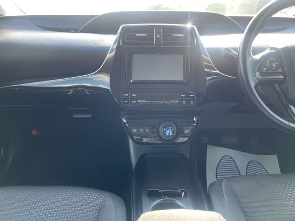2020 TOYOTA PRIUS HYBRID (S84) 359753937