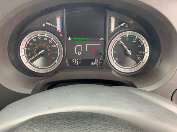 DAF LF 7.5t Twin Compartment Phoenix HOT Box. 359855447