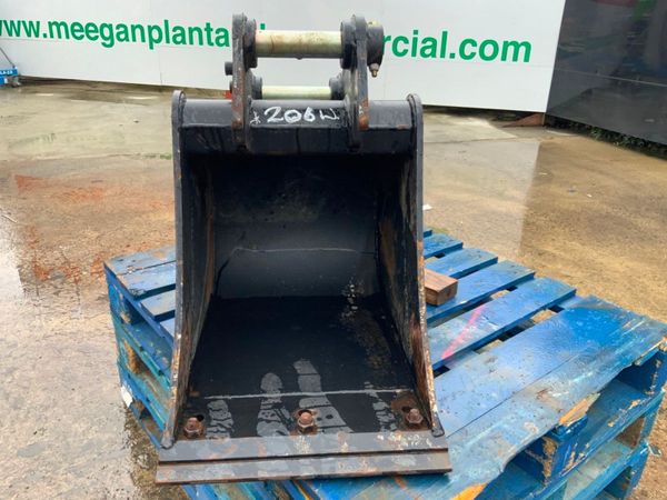 UNUSED 18" RHINOX BUCKET......45mm PINS.....206w. 359858375