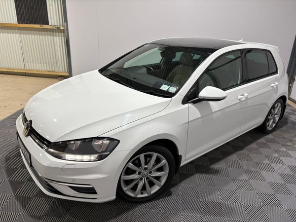 17 Volkswagen Golf Highline 2.0 TDi 150 Bhp 359866479