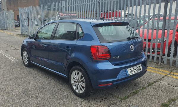 2017 Volkswagen Polo 359868135