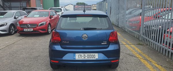 2017 Volkswagen Polo 359868139