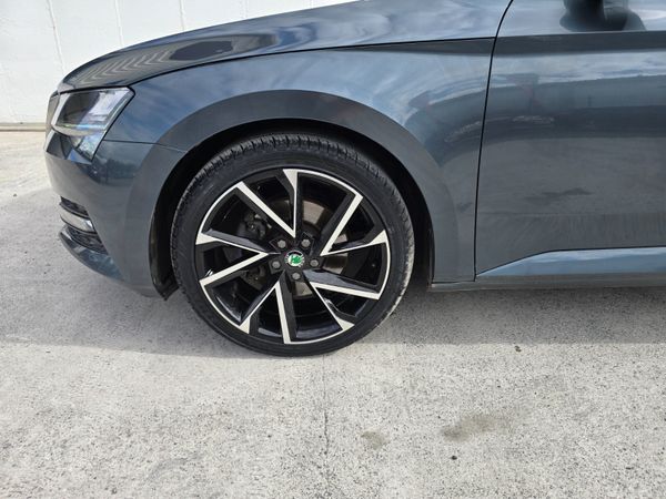 212 SKODA SUPERB EST COMBI 2.0 TDI AUTO 359868495