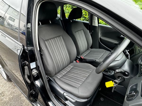 Volkswagen Polo 2014 NCT LOW MILEAGE 359878080