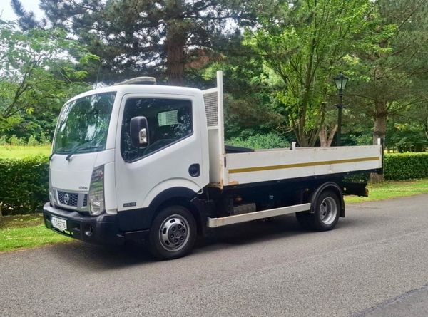 Nissan Cabstar TIPPER 4.5 Tonne 2017 DOE 7/25 359870369