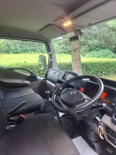 Nissan Cabstar TIPPER 4.5 Tonne 2017 DOE 7/25 359870370