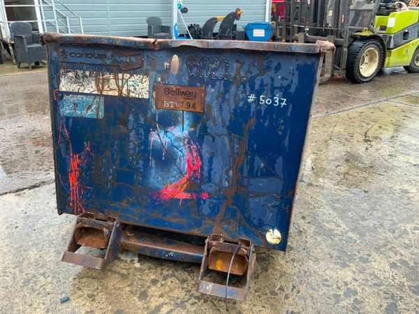 CONQUIP BUILDERS RUBBLE TIPPING SKIP.....5037. 359889132