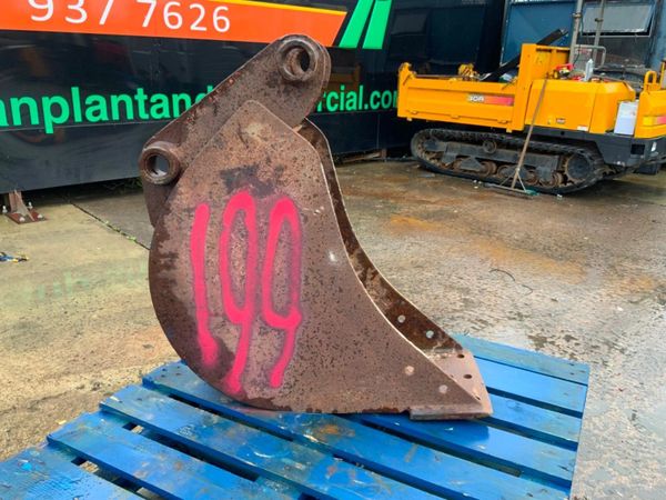 12" DIGGING BUCKET......45mm PINS........199w. 359889153