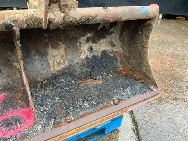 60" GRADING BUCKET....45mm PINS......2006. 359889198