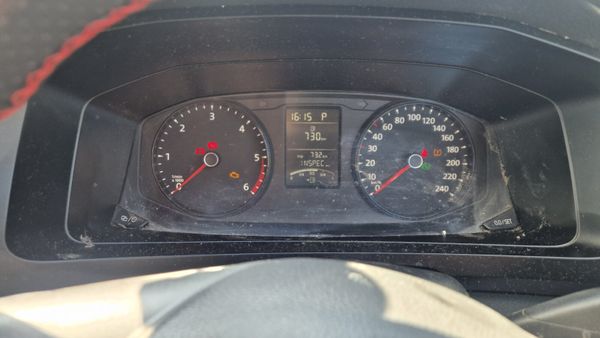 Volkswagen Kombi 2017 359895162