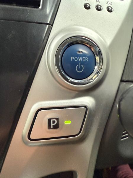 2013 Toyota Prius Plus/alpha 1.8Hybrid auto 7Seats 359896283