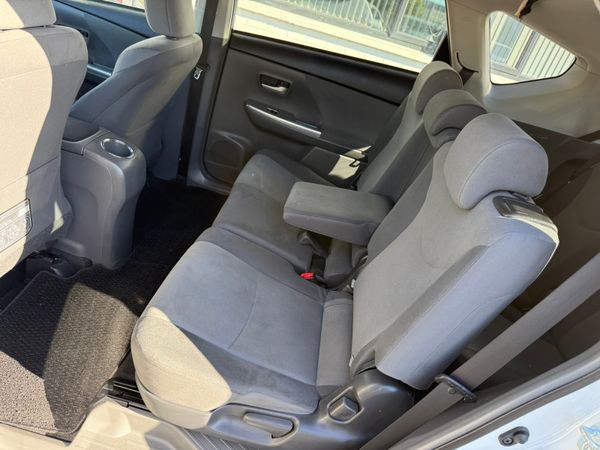 2014 Toyota Prius Plus/alpha1.8 Hybrid auto 7Seate 359896414
