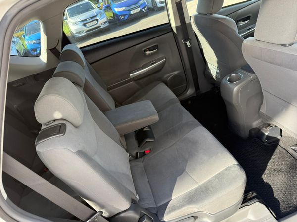 2014 Toyota Prius Plus/alpha1.8 Hybrid auto 7Seate 359896413