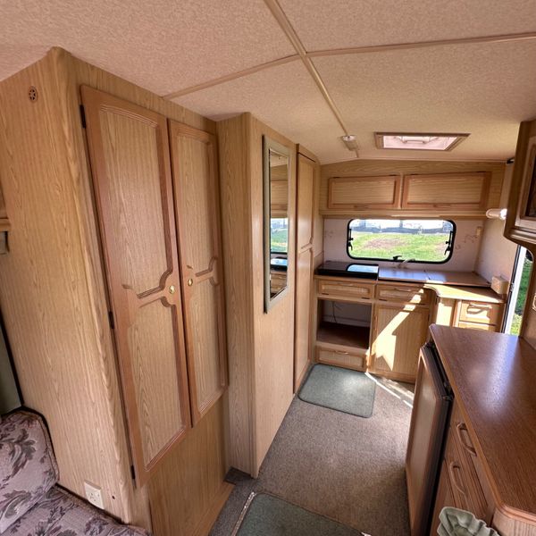 ✨IMMACULATE ELDDIS 2 BERTH✨ 359920244