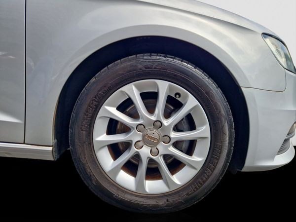2015 AUDI A3 1.4 TFSI AUTOMATIC 359948260