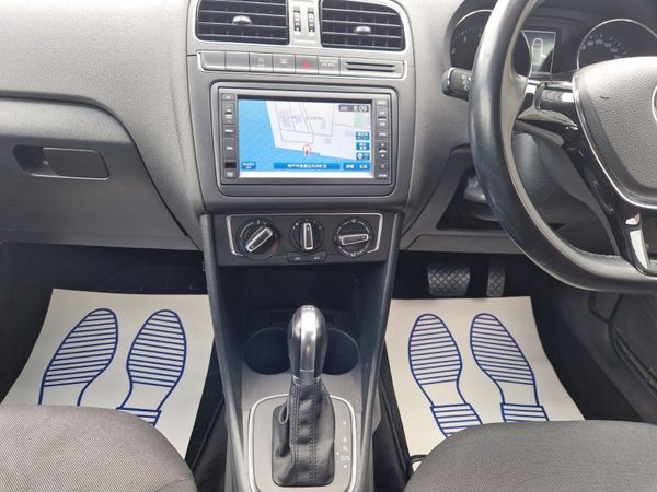 2015 VOLKSWAGEN POLO COMFORT LINE 1.2  AUTOMATIC 359948399