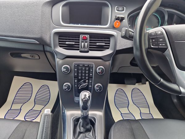 2014 VOLVO V40 T4 1.6 PETROL AUTOMATIC**WARRANTY** 359949185