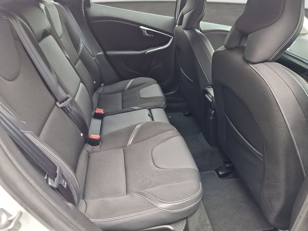 2014 VOLVO V40 T4 1.6 PETROL AUTOMATIC**WARRANTY** 359949186