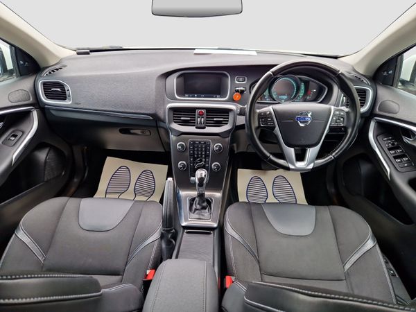 2014 VOLVO V40 T4 1.6 PETROL AUTOMATIC**WARRANTY** 359949183