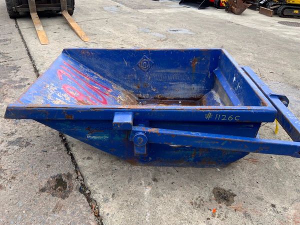 500lts CONQUIP SELF TIPPING BOAT SKIP........1126 359941587