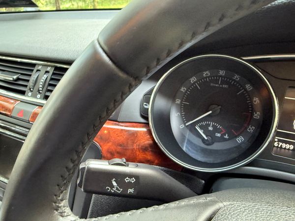 Skoda Superb 2013 TDI 359950129